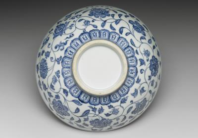 图片[2]-Large bowl with unederglaze-blue decoration of  flowers of the four seasons, Hsuan-te reign (1426-1435), Ming dynasty-China Archive